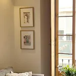 New! Terrace, Central, 2 Bedrooms, 2 Bathrooms - La Tierra Sur マラガ